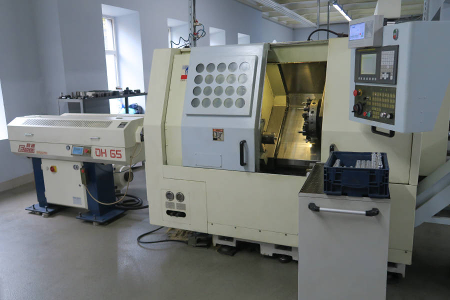 CNC-Drehen mit Twinhorn T-6