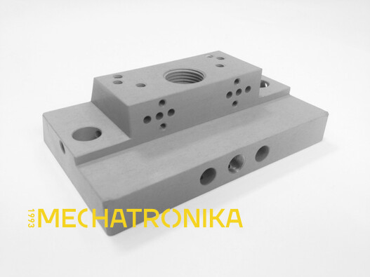 CNC-Milling work for the production of parts